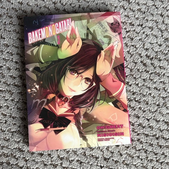 Bakemonogatari manga by Nisioisin, volumes 1-4 - Picture 5 of 7